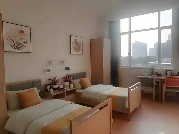 深圳户口的条件_没能延续去年好势头，法国票房上半年下滑10% 并通过提高产种类品的